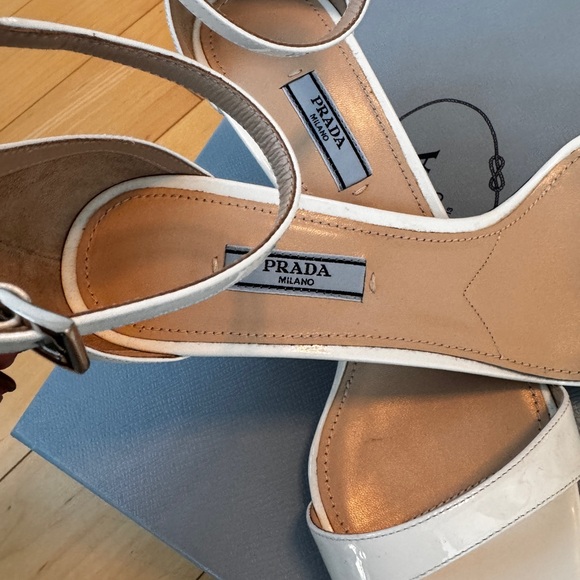 Prada Heels size 8.5 - Picture 7 of 7